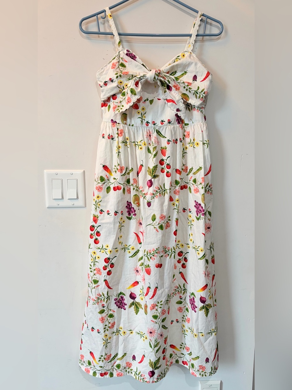 Adorable Old Navy tie-front midi fit & flare dress